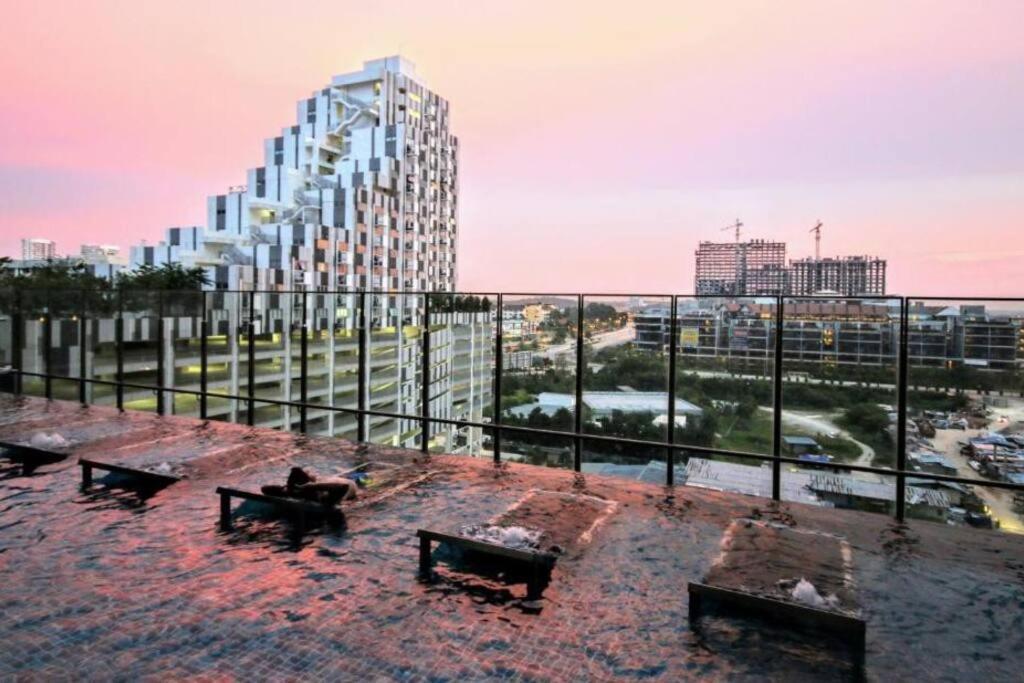 Lovely 3-Bedroom Serviced Apartment @ 塞贝维 外观 照片